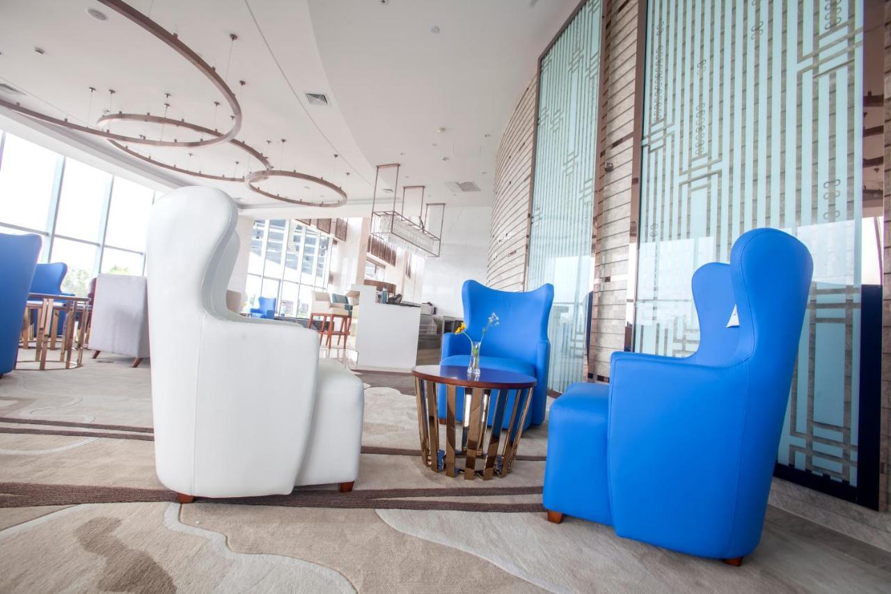 Howard Johnson Xiangyu Plaza Linyi Linyi  Exterior foto