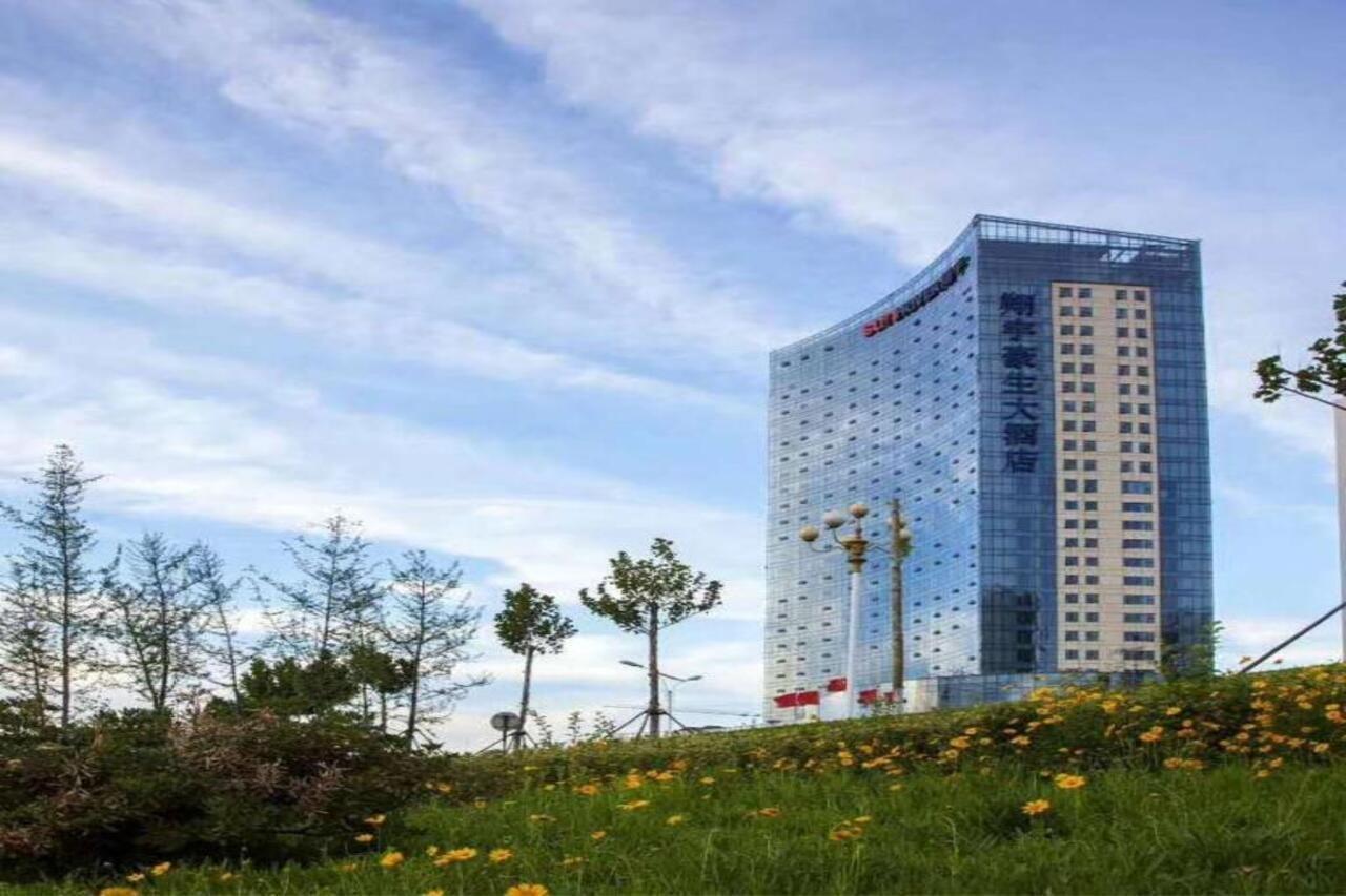Howard Johnson Xiangyu Plaza Linyi Linyi  Exterior foto